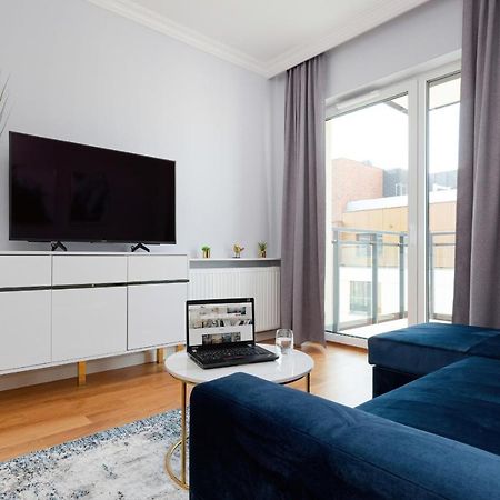 Apartament Dom Przy Okrzei By Renters Prestige Warsaw Ngoại thất bức ảnh