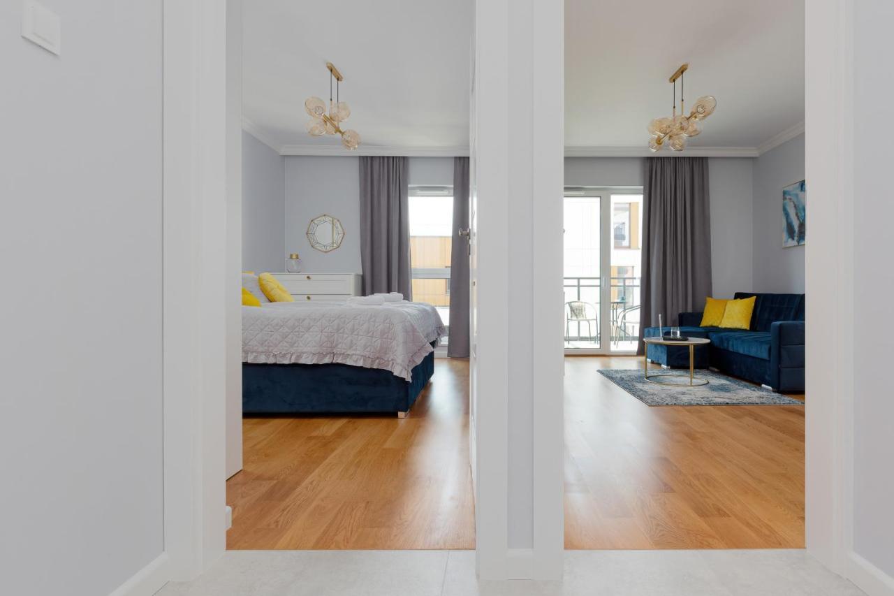 Apartament Dom Przy Okrzei By Renters Prestige Warsaw Ngoại thất bức ảnh