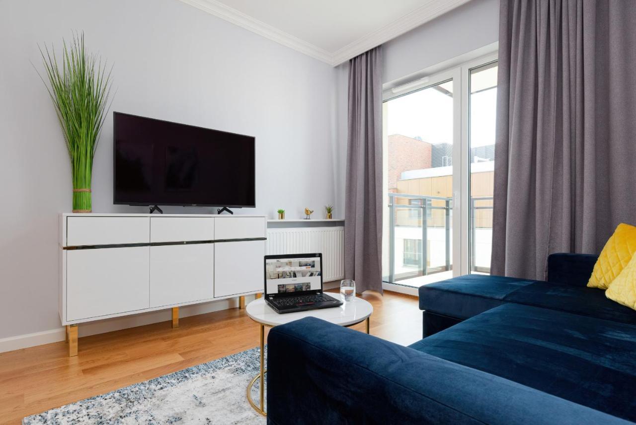 Apartament Dom Przy Okrzei By Renters Prestige Warsaw Ngoại thất bức ảnh