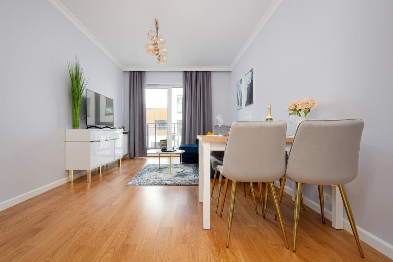 Apartament Dom Przy Okrzei By Renters Prestige Warsaw Ngoại thất bức ảnh